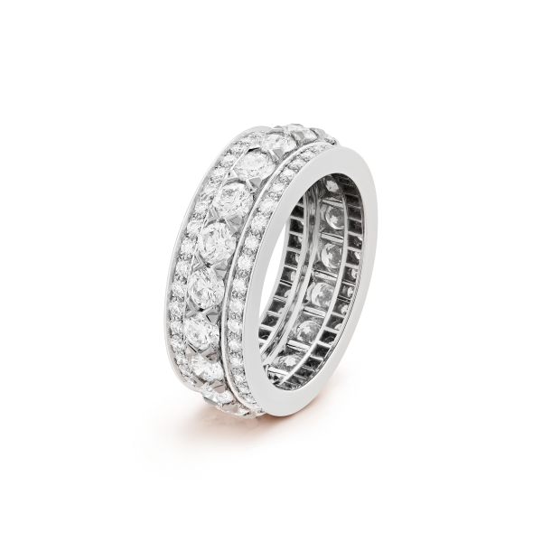 18K Enlacement Wedding Ring