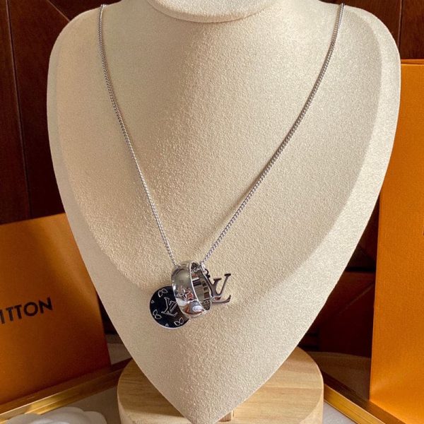 18K Louis Monogram Charms Necklace - 图片 5