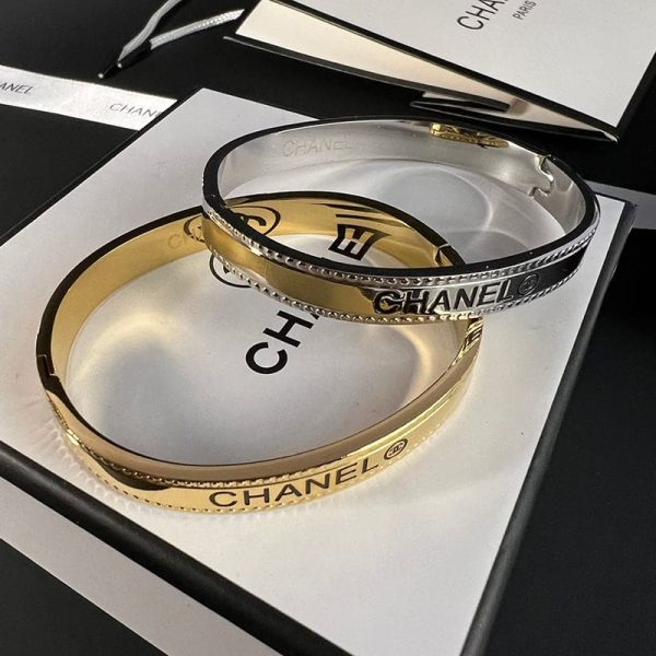 18K CC Vintage Bracelet - Image 2
