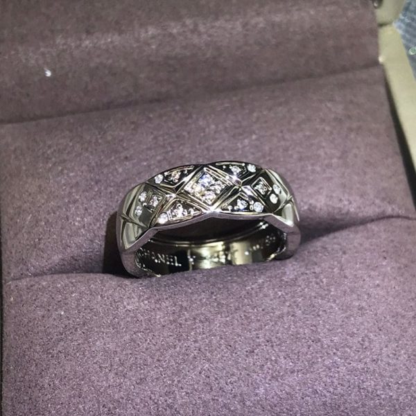 18K White Gold CC Coco Crush Diamonds Ring - 图片 3