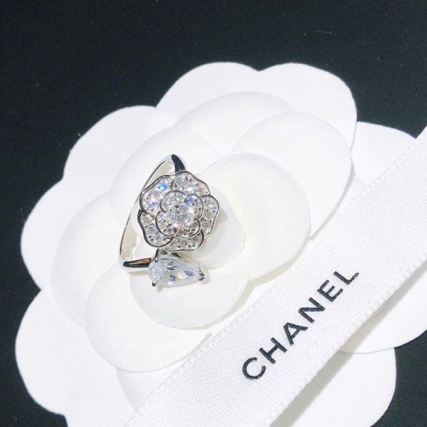 18K CC Diamond Camelia Precieux Ring - 图片 8