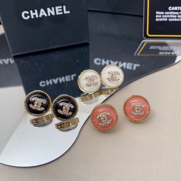 18K CC Pearl Crystal Stud Earrings - 图片 4