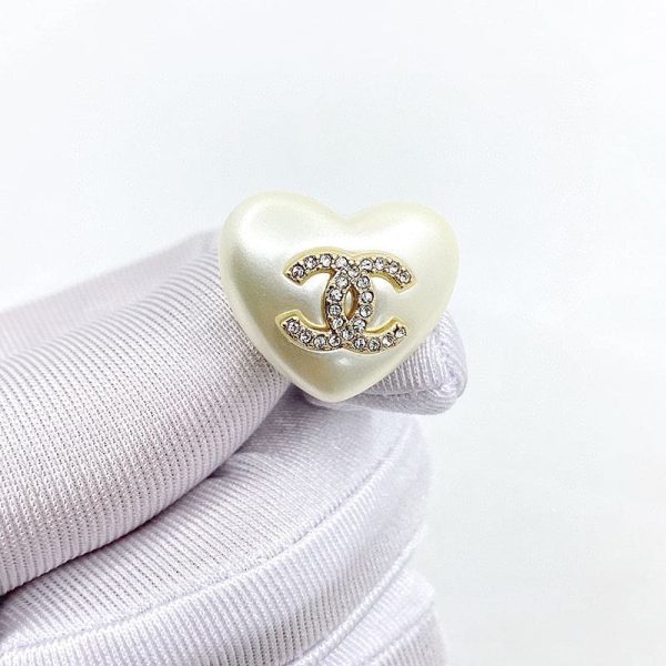 18K CC Pearl Heart Earrings - 图片 2