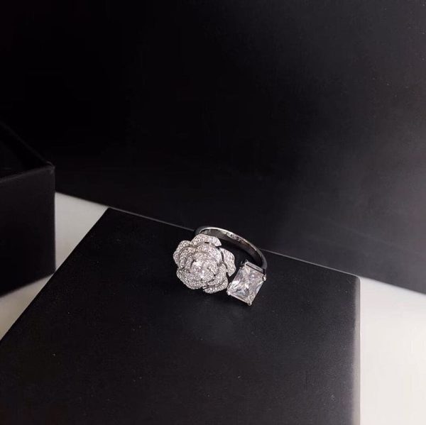 18K CC Diamond Camelia Ring - 图片 4
