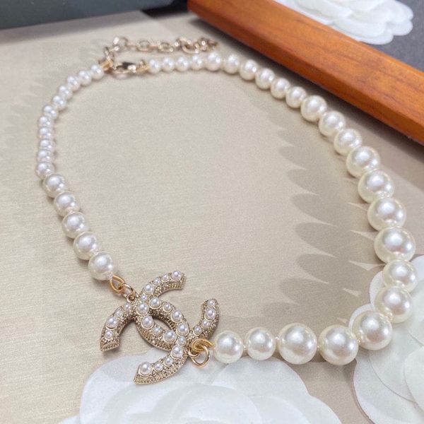 18K CC 100TH ANNIVERSARY Pearl Chain Necklace - Image 8