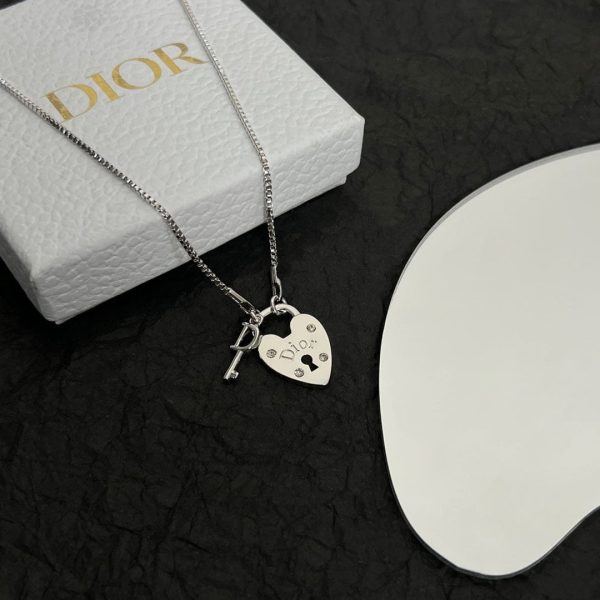 18K CD Heart Key Pendant Necklace - 图片 11