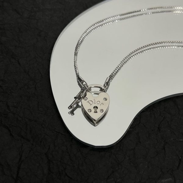 18K CD Heart Key Pendant Necklace - 图片 5