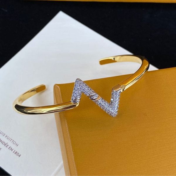 18K Louis Volt Upside Down Diamond Bracelet - 图片 3