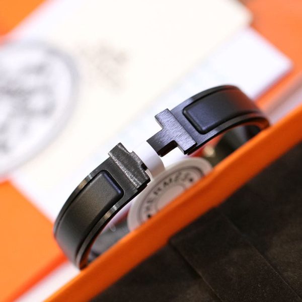 Clic HH So Black Bracelet - Image 4
