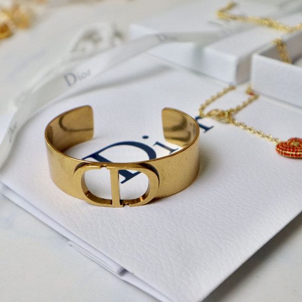 18K CD Cuff Bracelet - 图片 4