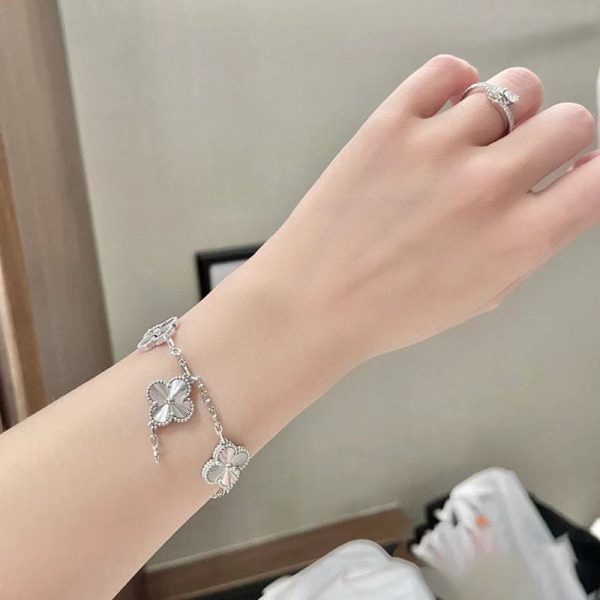 18K Vintage Alhambra Five Motifs Diamonds Clover Bracelet - Image 4