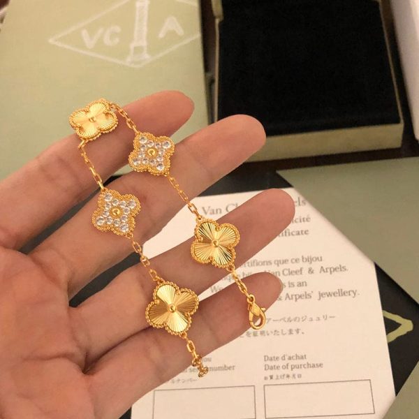 18K Vintage Alhambra Five Motifs Diamonds Clover Bracelet - Image 6