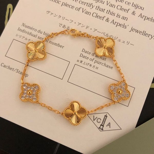 18K Vintage Alhambra Five Motifs Diamonds Clover Bracelet - Image 2