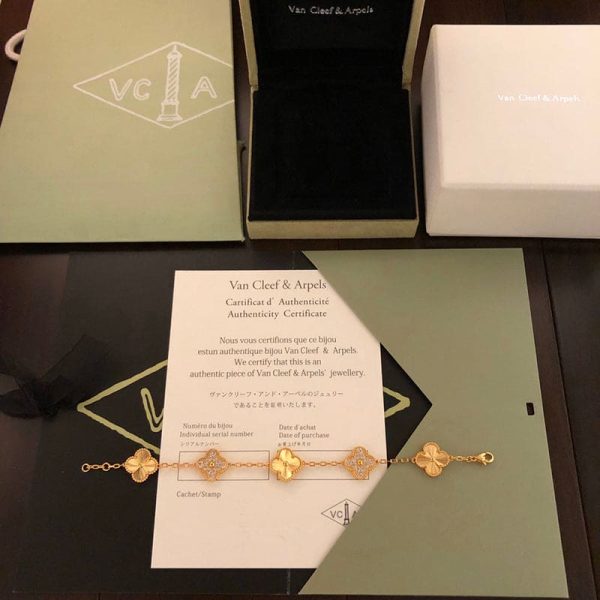 18K Vintage Alhambra Five Motifs Diamonds Clover Bracelet - Image 8