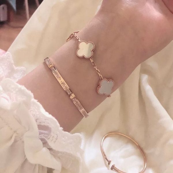 18K Vintage Alhambra Five Motifs Pearl Clover Bracelet - Image 5