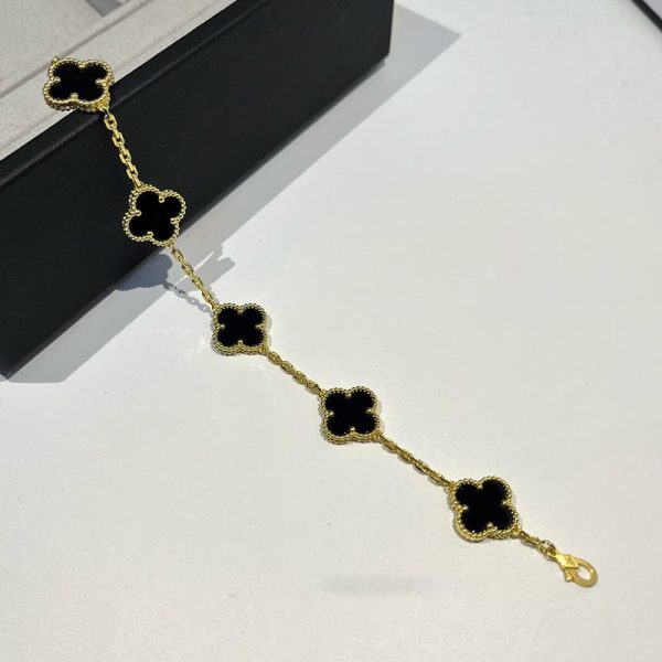 18K Vintage Alhambra Five Motifs Black Clover Bracelet - Image 9