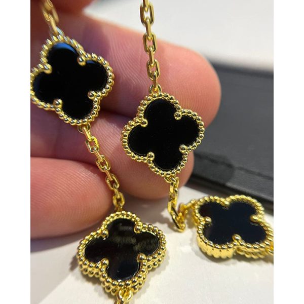 18K Vintage Alhambra Five Motifs Black Clover Bracelet - Image 6