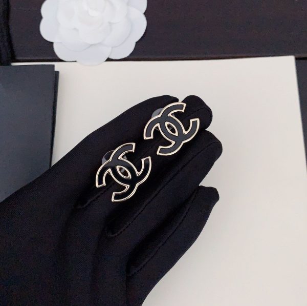 18K CC Black Earrings - 图片 3