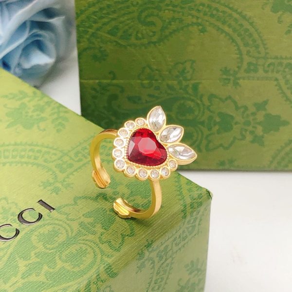 18K Double G Crystal Heart Ring - 图片 9