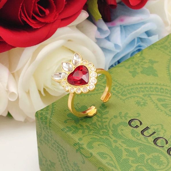 18K Double G Crystal Heart Ring - 图片 10