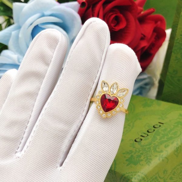18K Double G Crystal Heart Ring - 图片 6