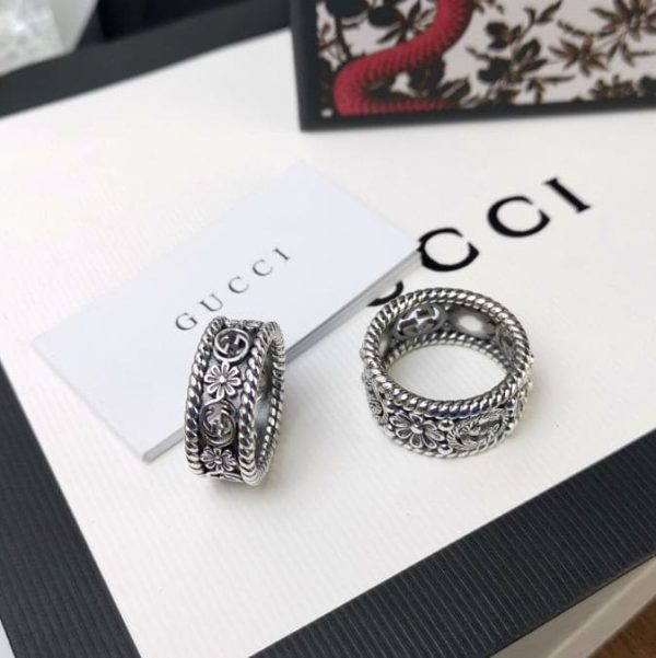 Double G Interlocking G Flowers Ring - Image 10