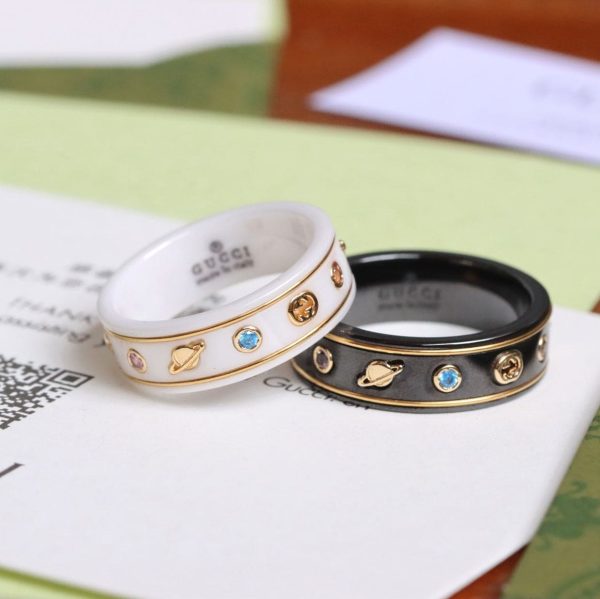 18K Double G Icon With Gemstones Black Corundum Ring - 图片 4