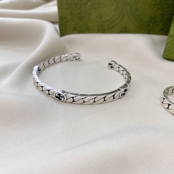 Double G Interlocking G Cuff Bracelet - 图片 2