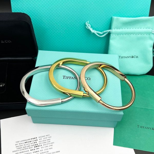18K T Lock Bangle Bracelet - 图片 5