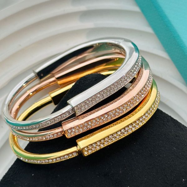18K T Lock Bangle Full Pavé Diamonds Bracelet - 图片 4