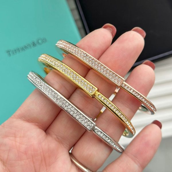 18K T Lock Bangle Full Pavé Diamonds Bracelet - 图片 6