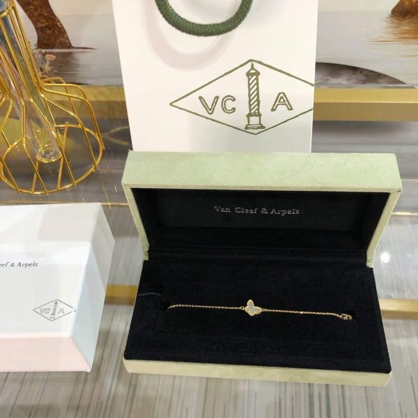 18K Lucky Alhambra Butterfly Pendant Bracelet - 图片 2