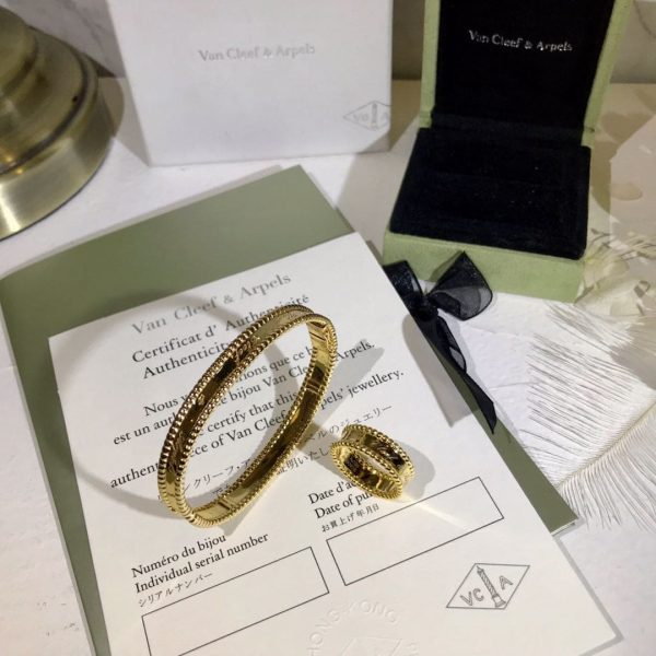 18K Yellow Gold Perlée Signature Ring - 图片 4