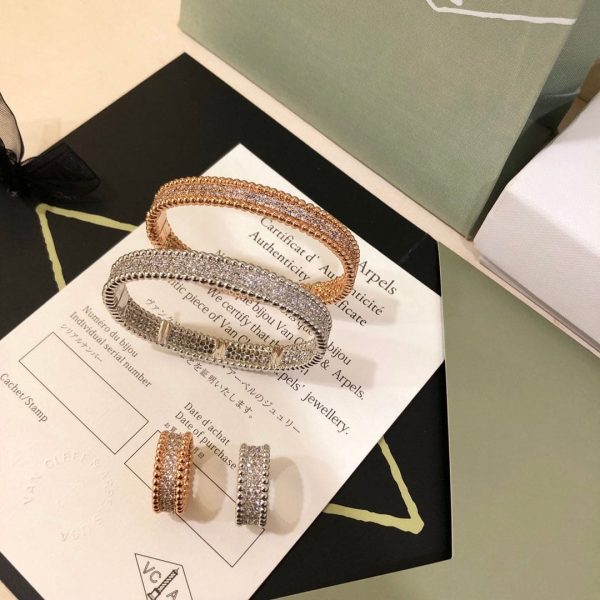 18K White Gold Perlée Diamonds 3 Row Ring - 图片 5