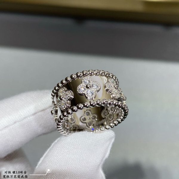 18K White Gold Perlée Clovers Ring - 图片 5