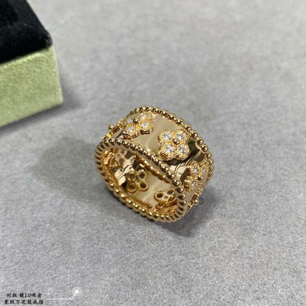 18K Yellow Gold Perlée Clovers Ring - Image 6