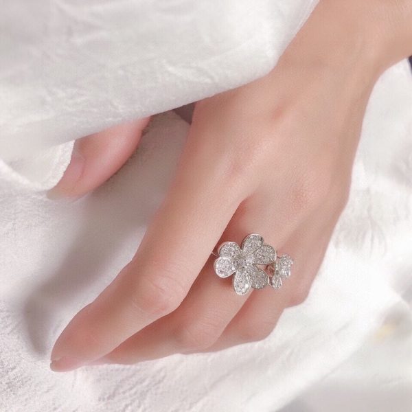 18K Frivole Between the Finger Ring - 图片 9