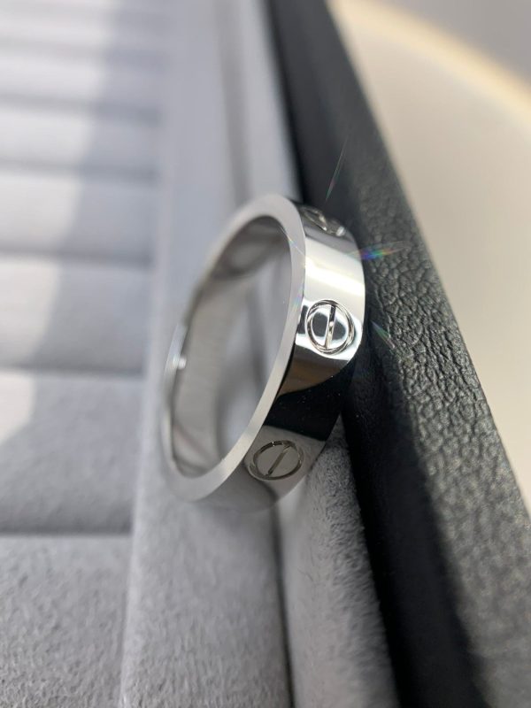 18K Love Wedding 4mm Ring - 图片 8