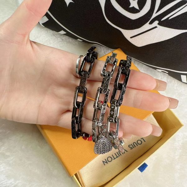 18K Louis x YK Monogram Chain Bracelet - 图片 5