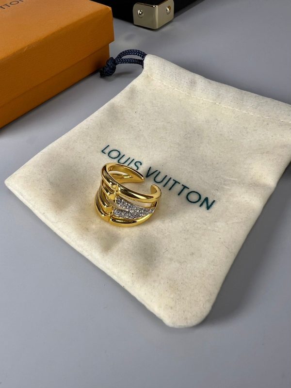 18K Louis Volt Upside Down Diamonds Ring - 图片 5