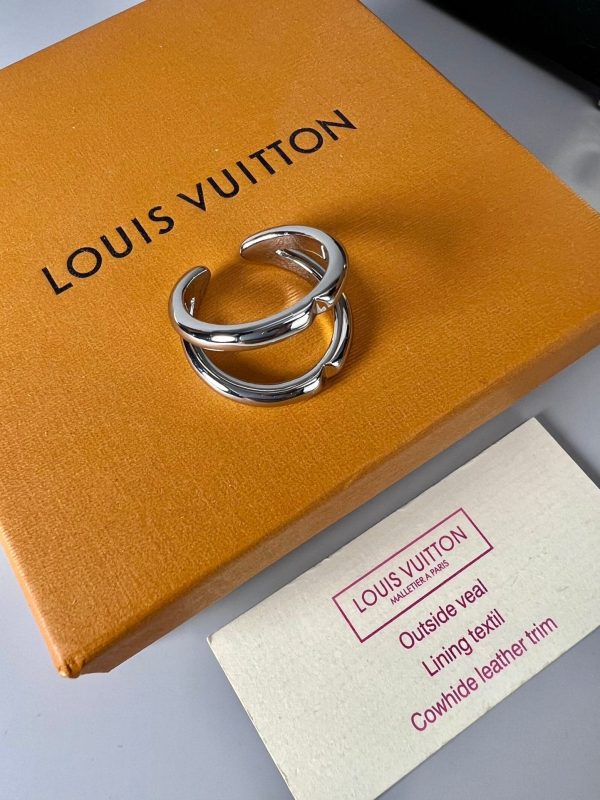 18K Louis Volt Upside Down Ring - 图片 5