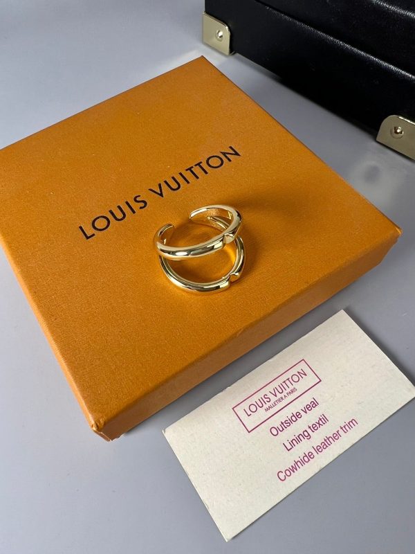 18K Louis Volt Upside Down Ring - 图片 11