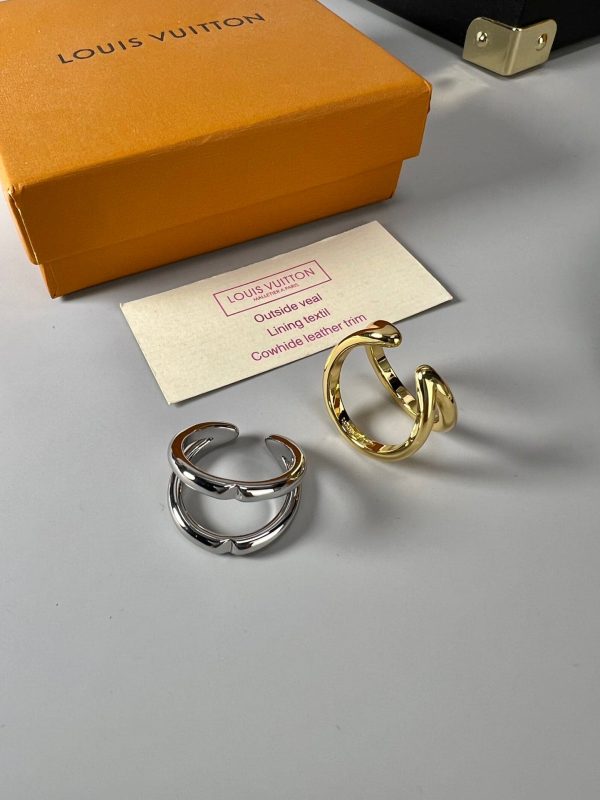 18K Louis Volt Upside Down Ring - 图片 8