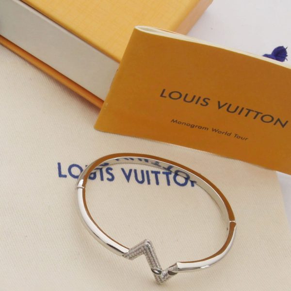 18K Louis Volt Upside Down Bracelet - 图片 9