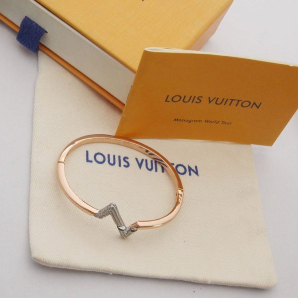 18K Louis Volt Upside Down Bracelet - 图片 10