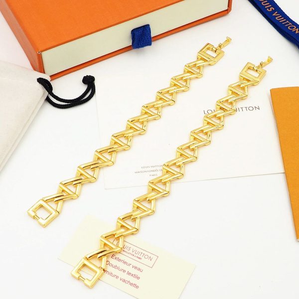 18K Louis Volt Curb Chain Large Bracelet - 图片 6