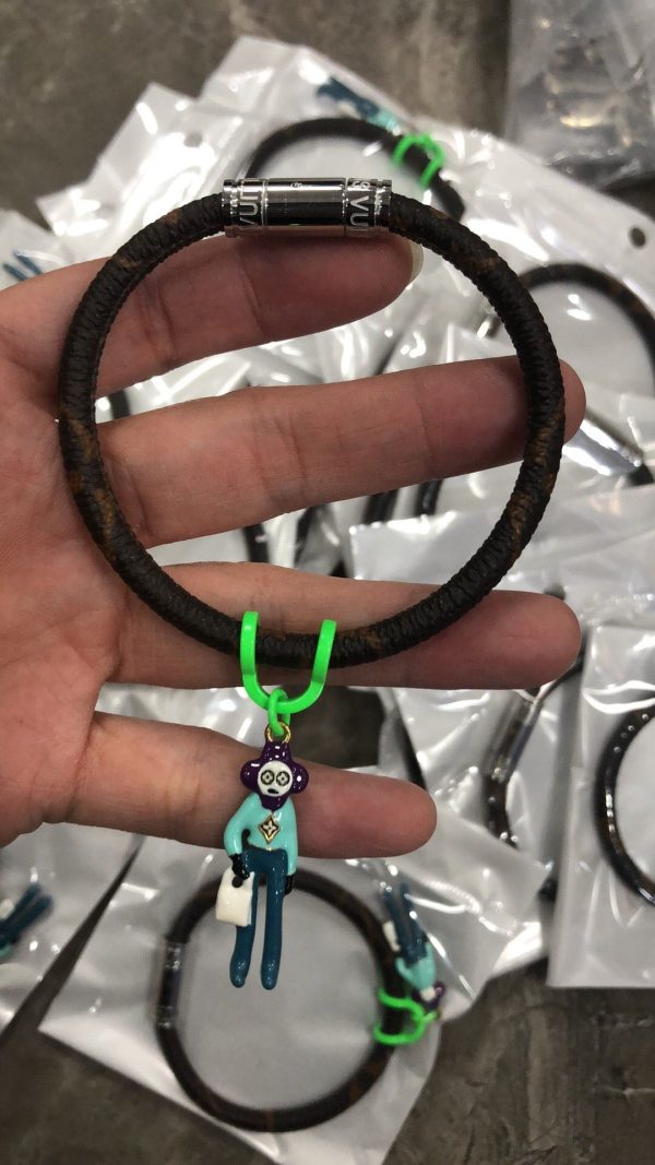 18K Louis Hang It Mascot Bracelet - 图片 5