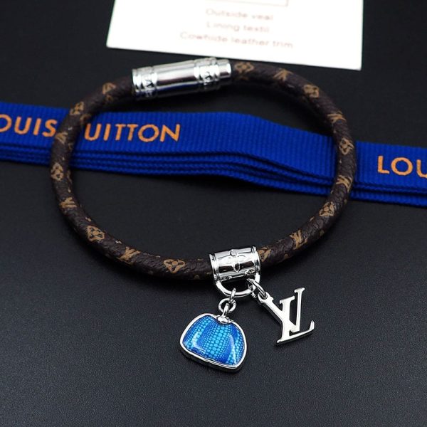 18K Louis x YK Hang It Bracelet - Image 3