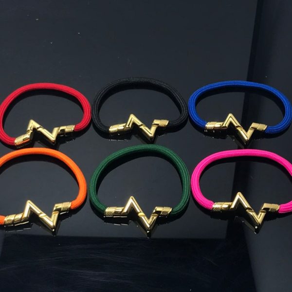 18K Louis Volt Upside Down Play Red Bracelet - 图片 6