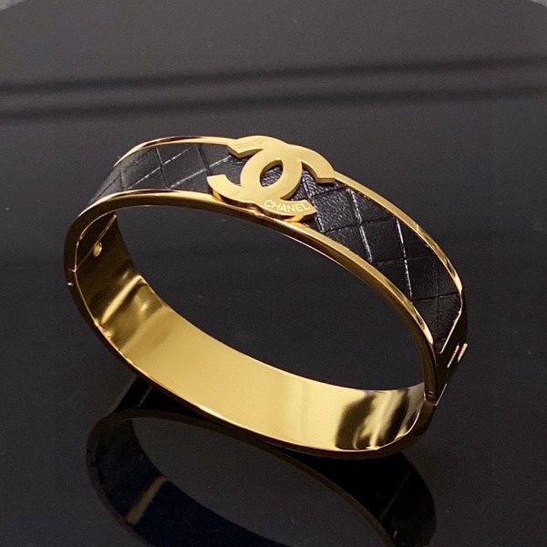 18K CC Cuff & Leather Bracelet - 图片 2